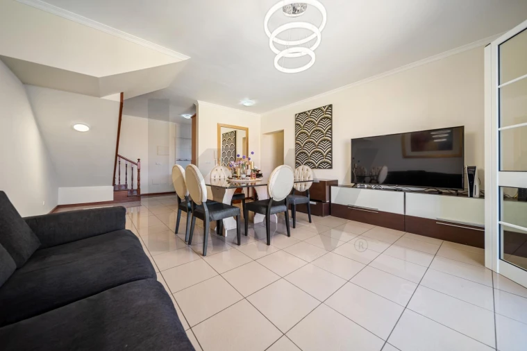 Moradia T3 para Venda em Gaula Foto 7