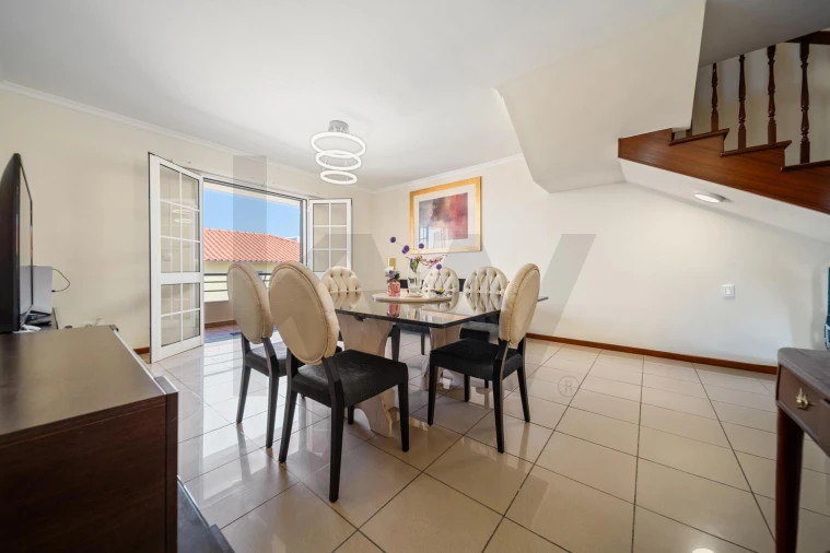 Moradia T3 para Venda em Gaula Foto 4