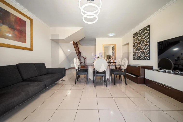 Moradia T3 para Venda em Gaula Foto 6