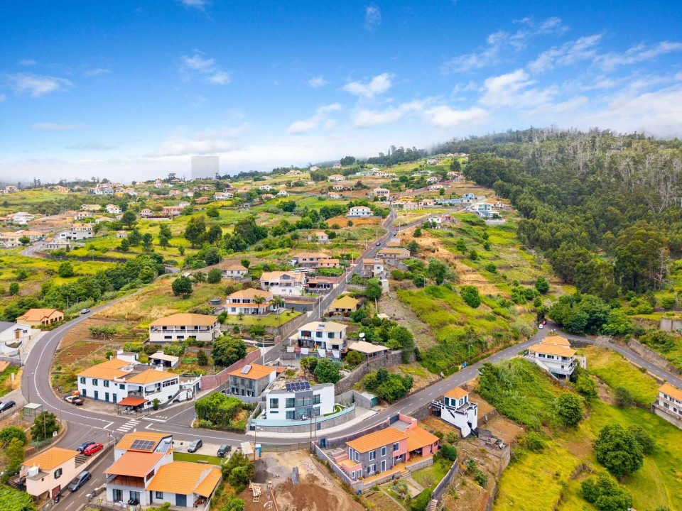 Terreno para Venda em Estreito da Calheta Foto 11