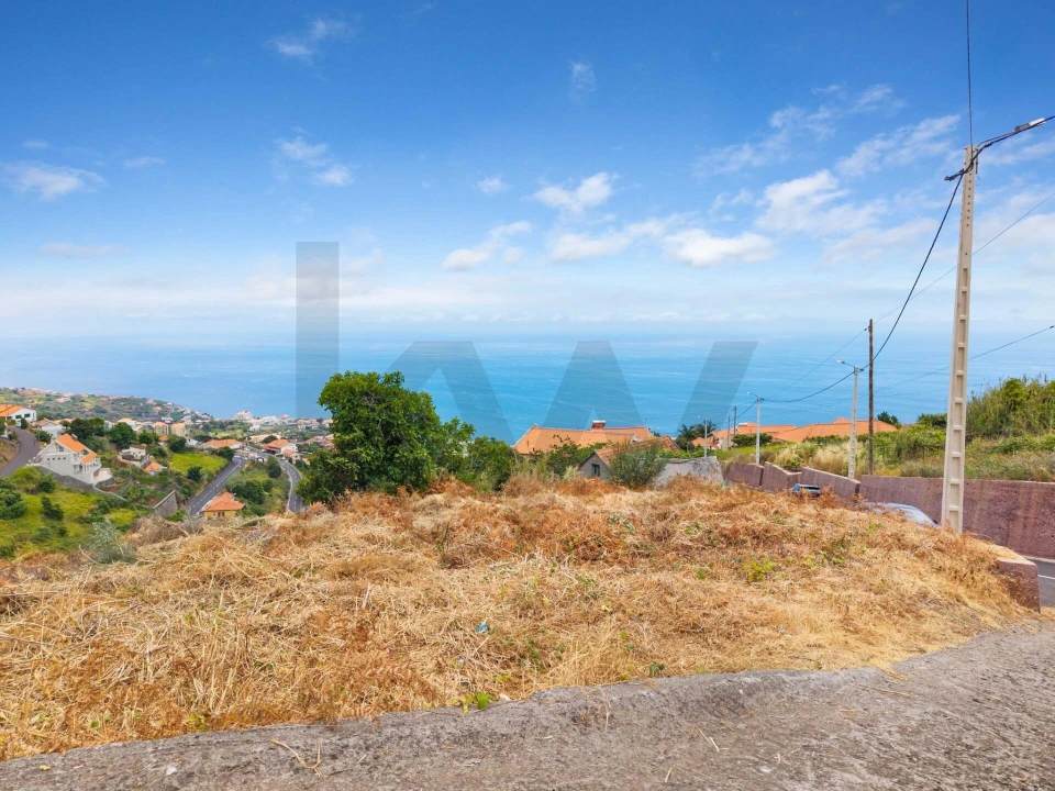 Terreno para Venda em Estreito da Calheta Foto 7