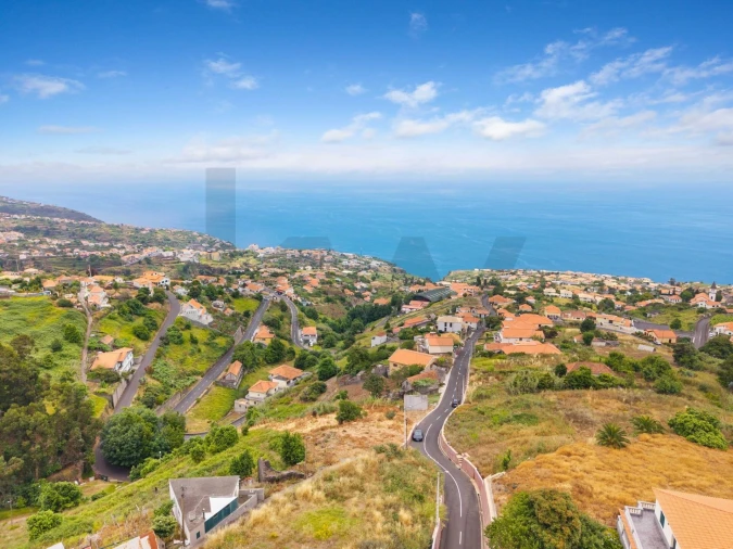 Terreno para Venda em Estreito da Calheta Foto 2