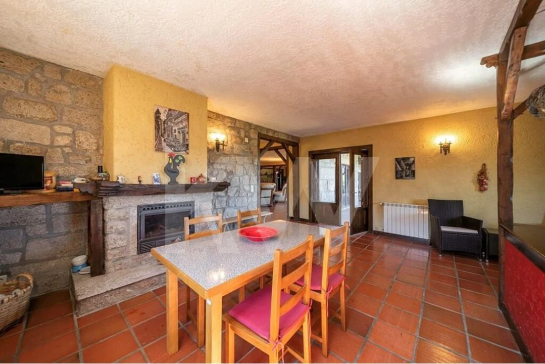 Moradia T3 para Venda em Ventosa e Cova Foto 28