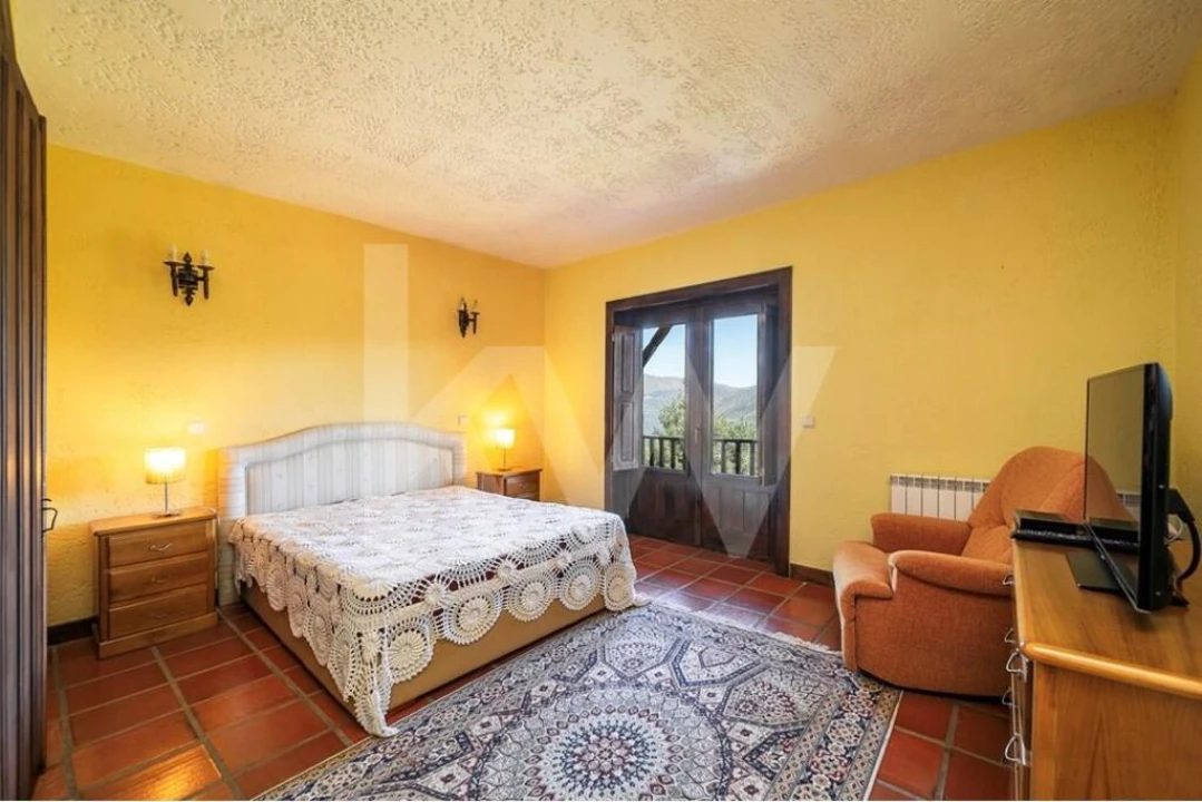 Moradia T3 para Venda em Ventosa e Cova Foto 52