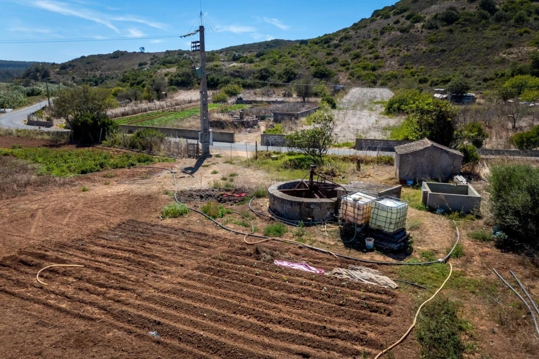 Terreno para Venda em Budens Foto 7
