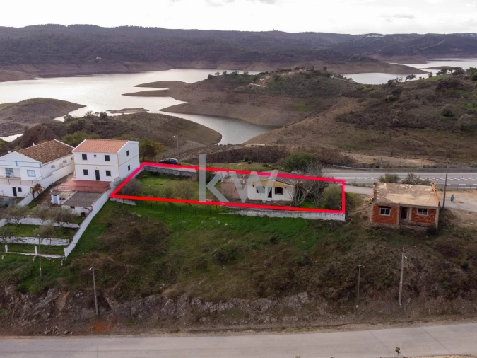 Moradia T3 para Venda em Odeleite Foto 17