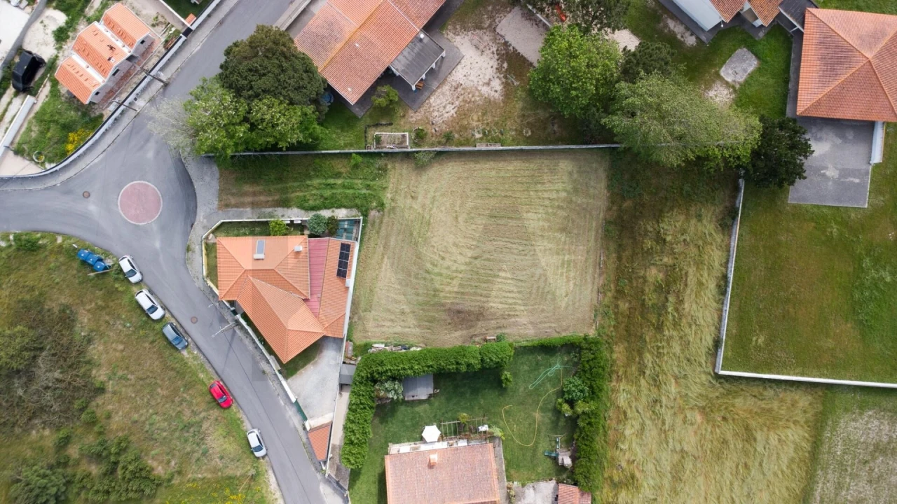 Terreno para Venda em Gafanha da Encarnação Foto 4