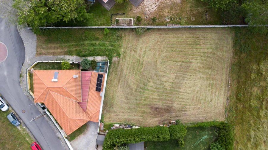 Terreno para Venda em Gafanha da Encarnação Foto 1
