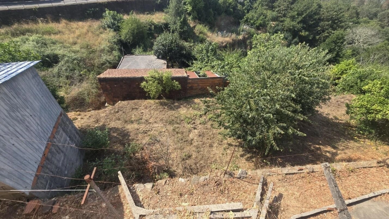 Moradia T2 para Venda em Silva Escura e Dornelas Foto 8