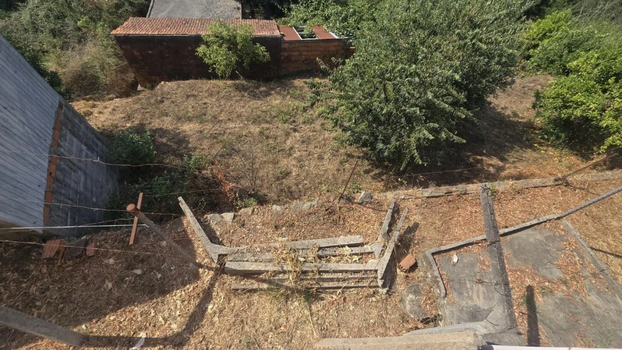 Moradia T2 para Venda em Silva Escura e Dornelas Foto 7