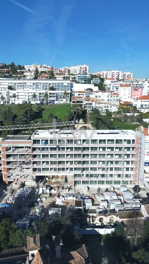 Apartamento T4 para Venda em Algés, Linda-A-Velha e Cruz Quebrada-Dafundo