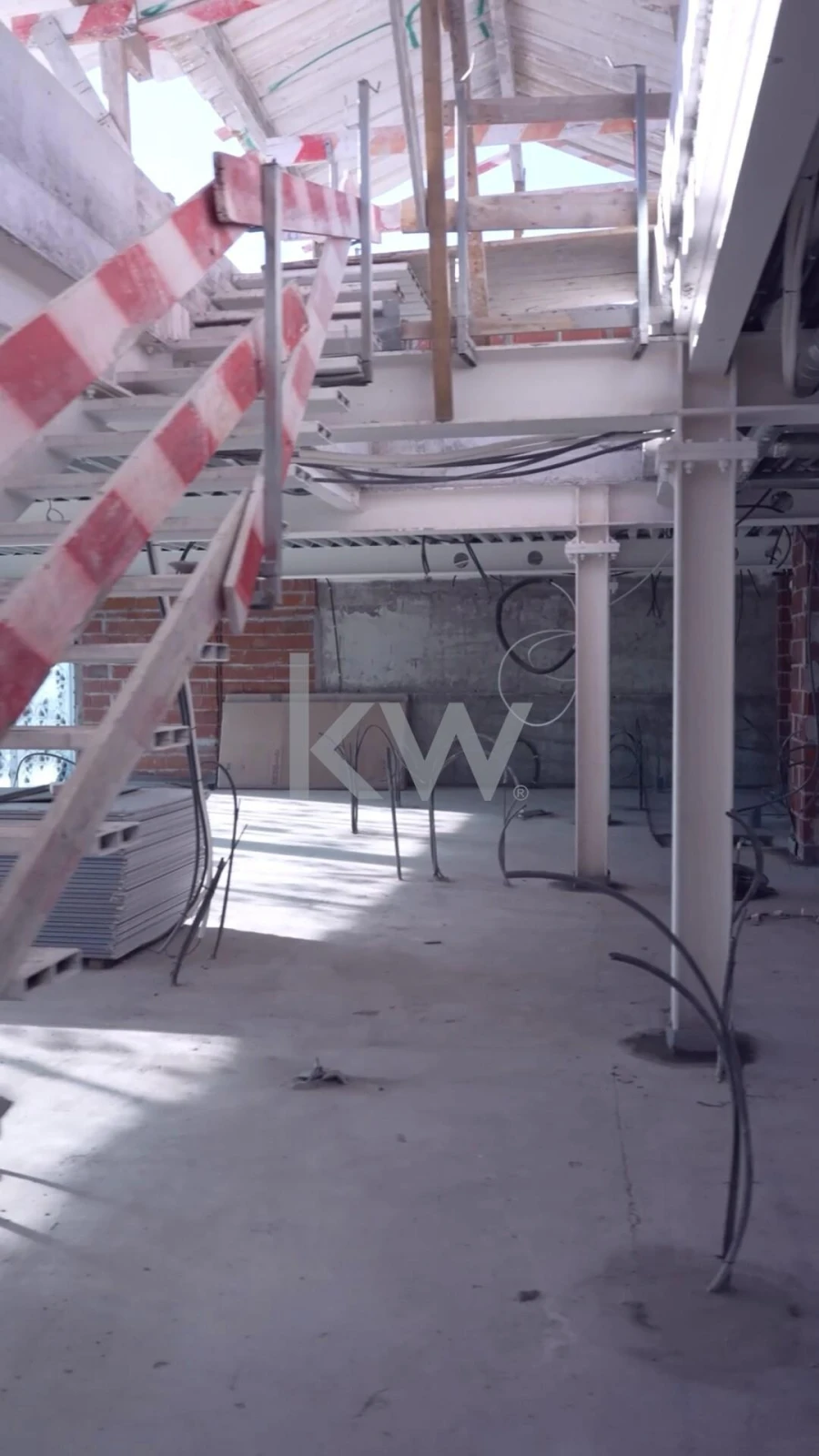 Apartamento T4 para Venda em Algés, Linda-A-Velha e Cruz Quebrada-Dafundo Foto 46
