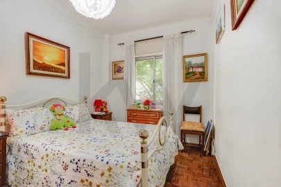Apartamento T2 para Venda em Agualva e Mira-Sintra