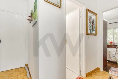 Apartamento T2 para Venda em Agualva e Mira-Sintra