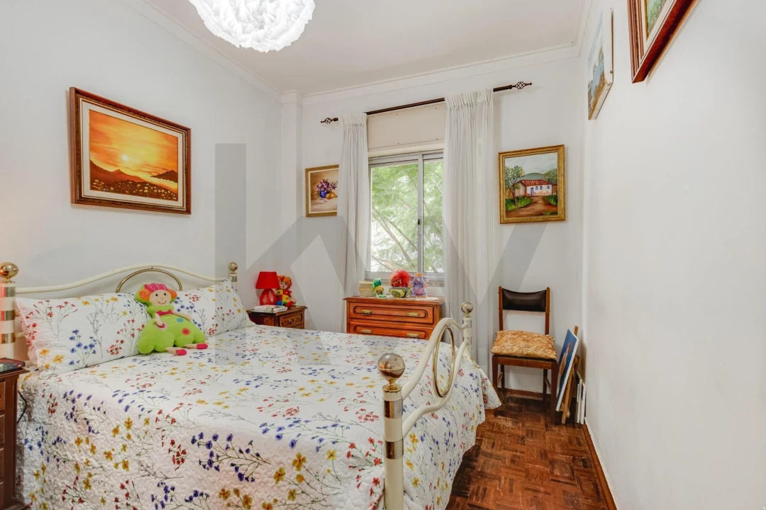 Apartamento T2 para Venda em Agualva e Mira-Sintra Foto 12