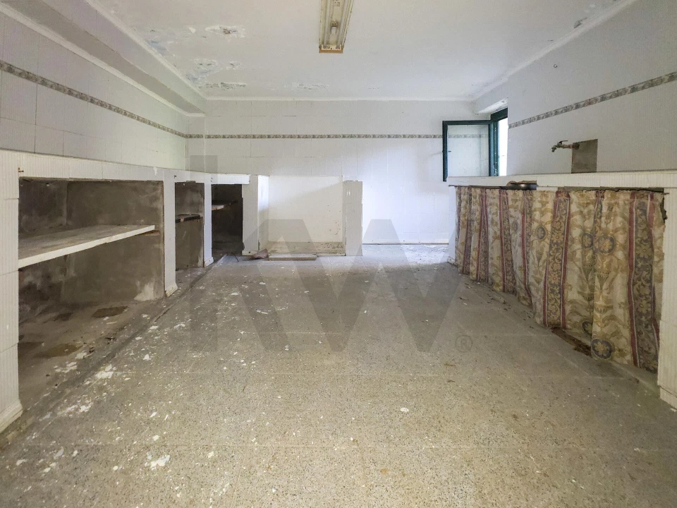 Moradia T5 para Venda em Ribeira das Tainhas Foto 13