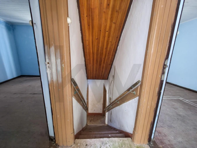 Moradia T5 para Venda em Ribeira das Tainhas Foto 17