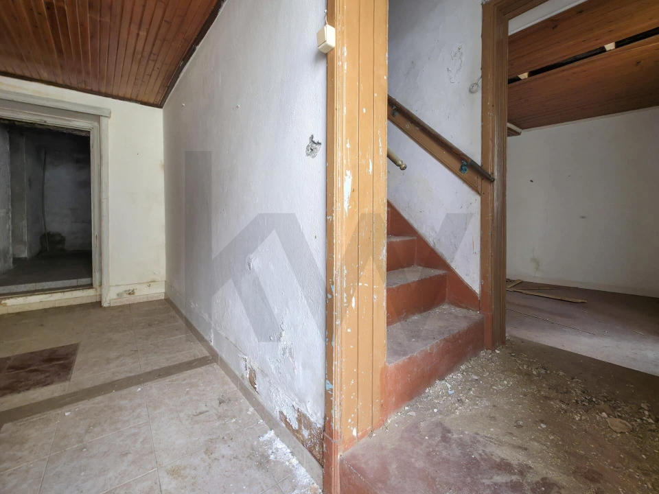 Moradia T5 para Venda em Ribeira das Tainhas Foto 5