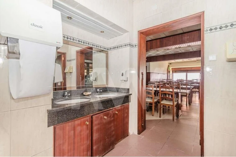 Prédio para Venda em Pego Foto 40