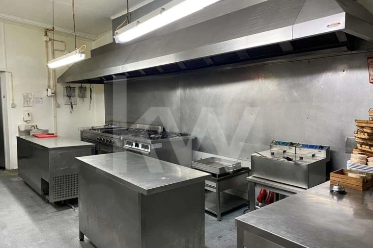 Prédio para Venda em Pego Foto 29