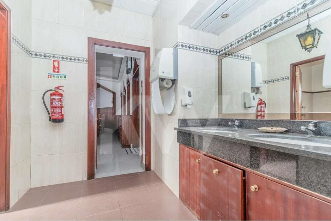 Prédio para Venda em Pego Foto 38