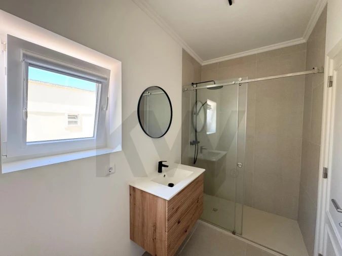 Apartamento T3 para Venda em Colares Foto 10