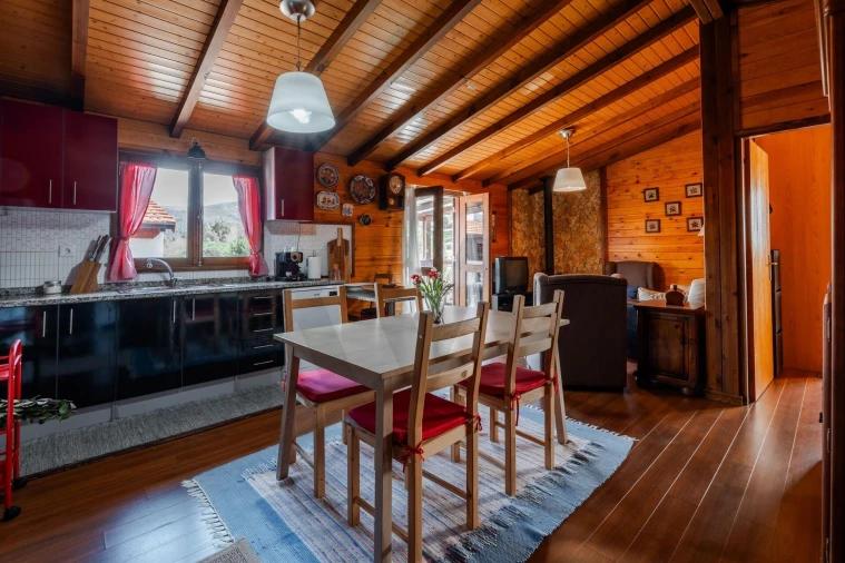 Moradia T2 para Venda em Cepelos Foto 8