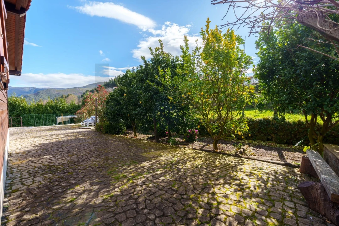 Moradia T2 para Venda em Cepelos Foto 25