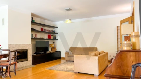 Apartamento T4 para Venda em Cidade da Maia