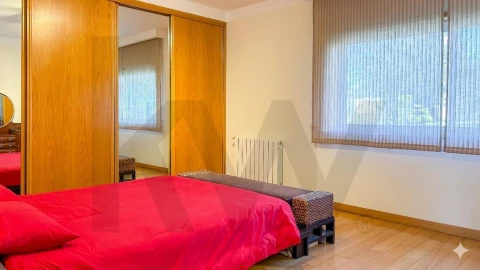 Apartamento T4 para Venda em Cidade da Maia