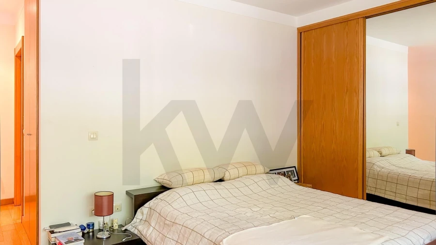 Apartamento T4 para Venda em Cidade da Maia Foto 19