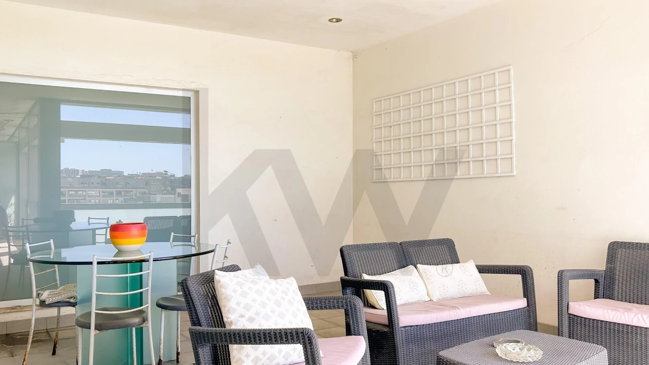 Apartamento T4 para Venda em Cidade da Maia Foto 12