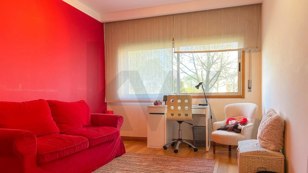 Apartamento T4 para Venda em Cidade da Maia Foto 22