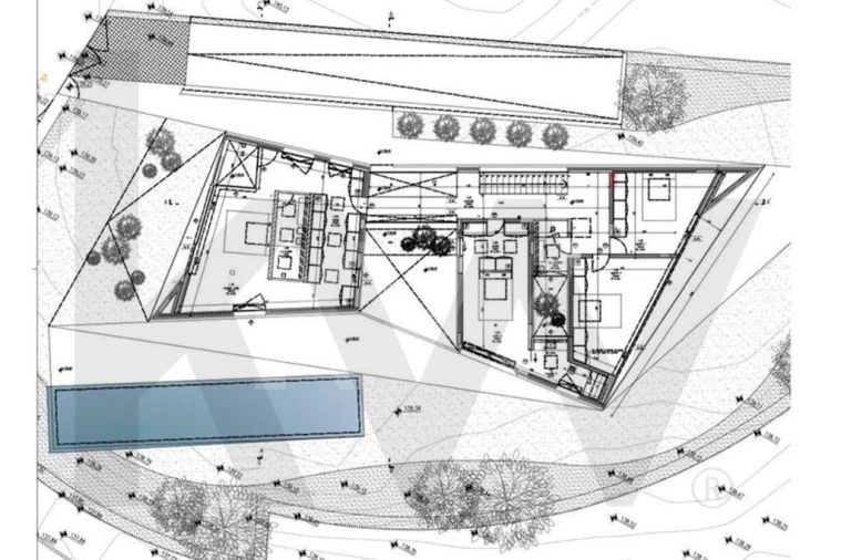 Moradia T6 para Venda em Carnaxide e Queijas Foto 24