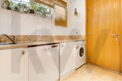 Apartamento T3 para Venda em Misericórdia