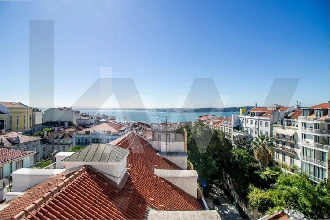 Apartamento T3 para Venda em Misericórdia Foto 32