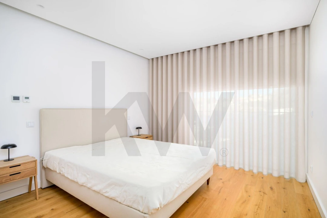 Apartamento T3 para Arrendamento em Canidelo Foto 24