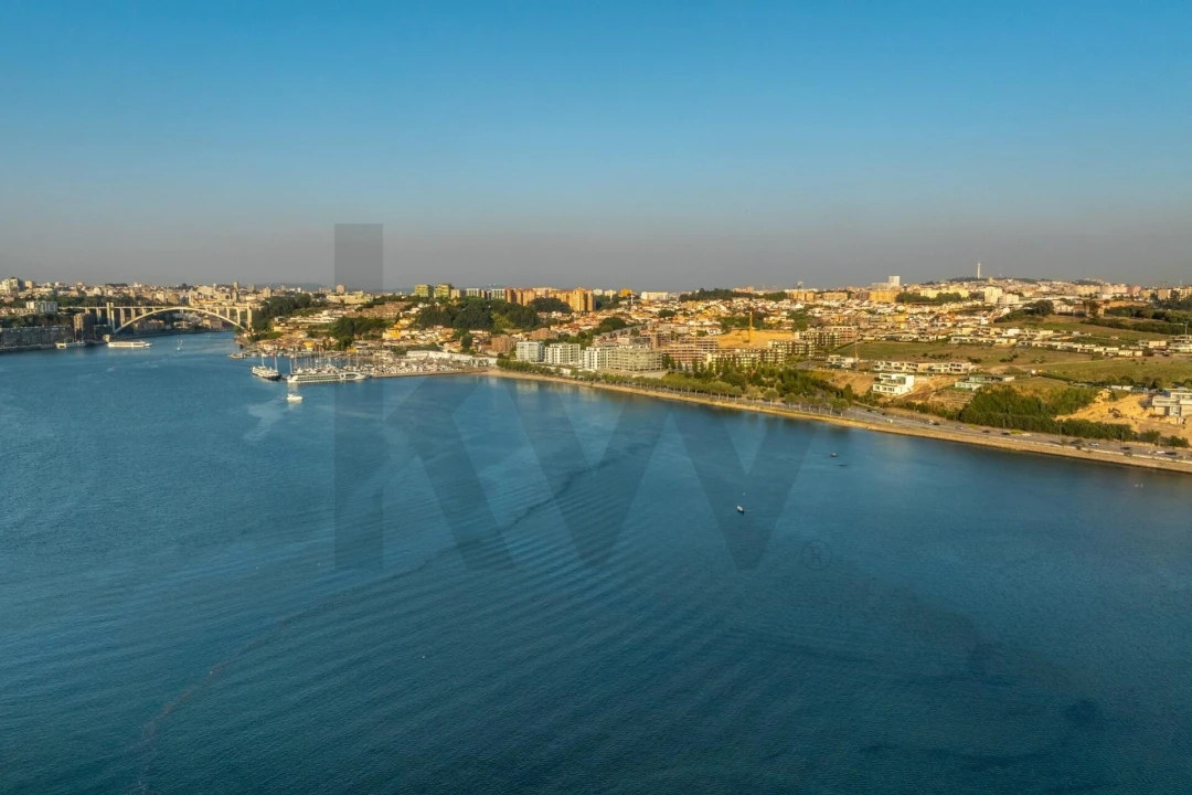 Apartamento T3 para Arrendamento em Canidelo Foto 37