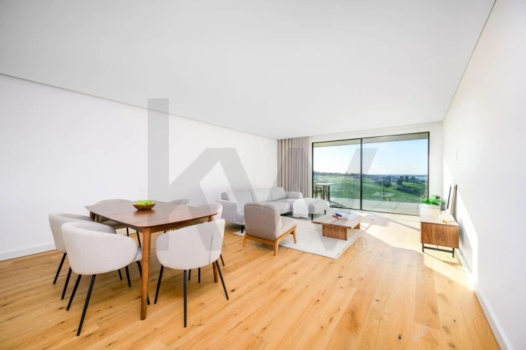 Apartamento T3 para Arrendamento em Canidelo Foto 2