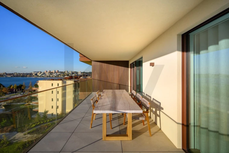 Apartamento T3 para Arrendamento em Canidelo Foto 32