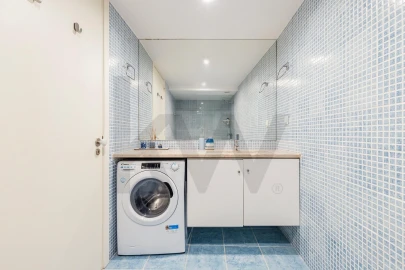 Apartamento T1 para Arrendamento em Ajuda