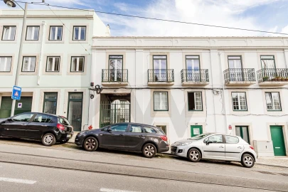 Apartamento T1 para Arrendamento em Ajuda