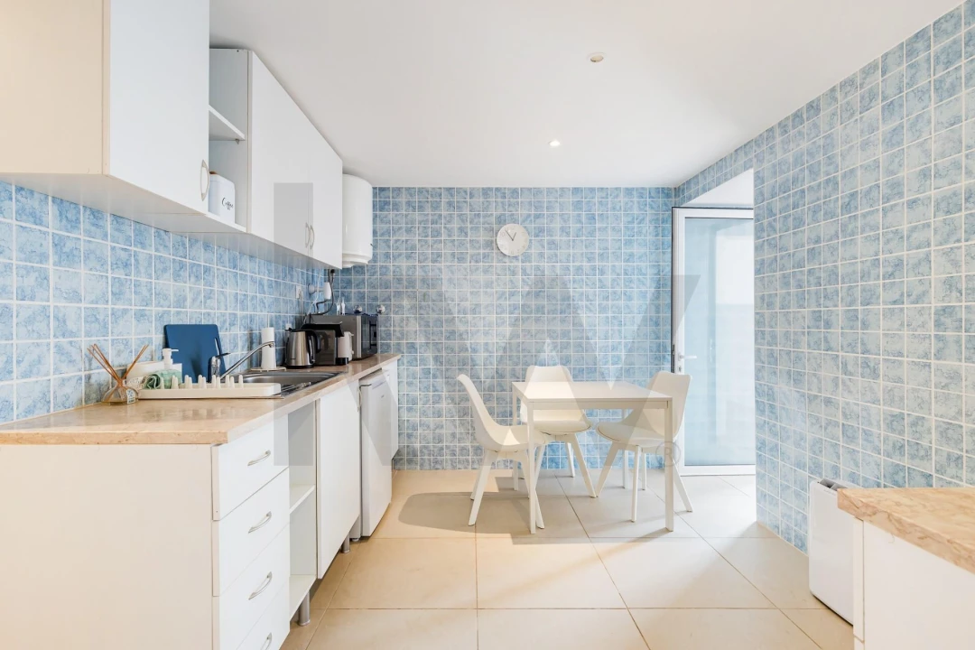 Apartamento T1 para Arrendamento em Ajuda Foto 3
