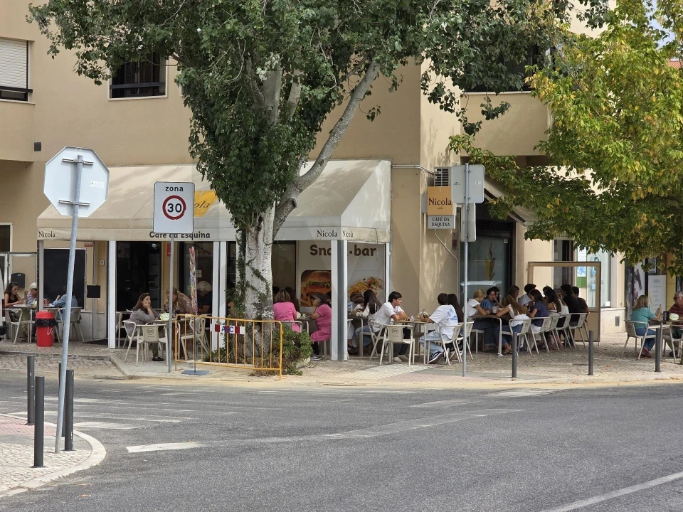 Negócio para Trespasse em Carcavelos e Parede Foto 1