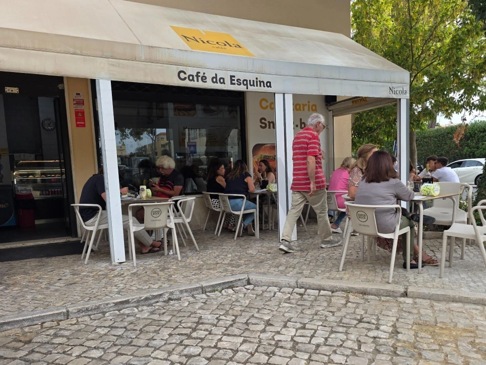 Negócio para Trespasse em Carcavelos e Parede Foto 13