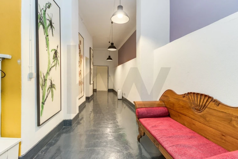 Armazém para Venda em Santa Maria Maior Foto 7