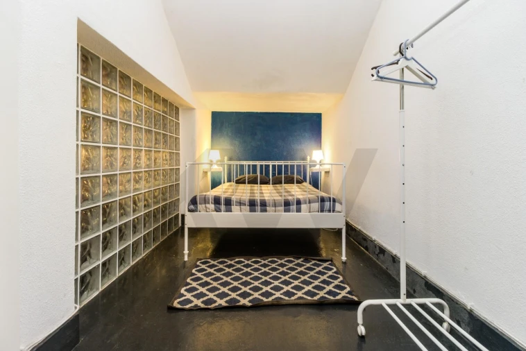 Armazém para Venda em Santa Maria Maior Foto 14