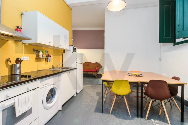 Armazém para Venda em Santa Maria Maior Foto 4