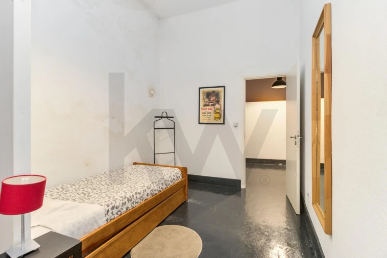 Armazém para Venda em Santa Maria Maior Foto 20