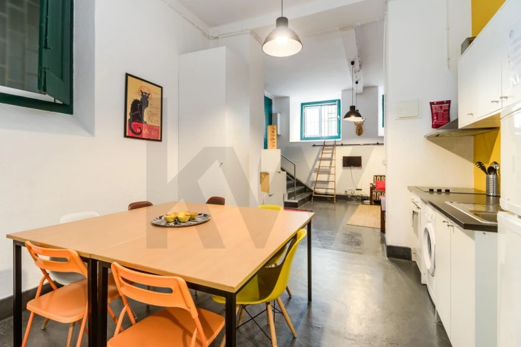 Armazém para Venda em Santa Maria Maior Foto 6